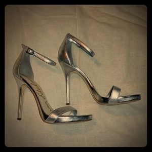 Sam Edelman 4" ankle strap sandal heels size 9